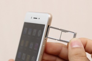 Смартфон OPPO F1 получил металлический корпус, 3 ГБ ОЗУ и камеры на 13 и 8 мп