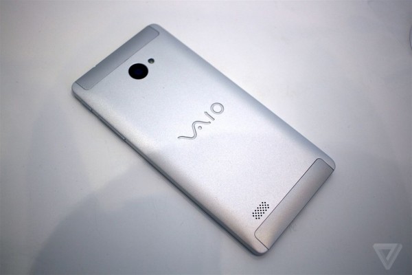 VAIO представила один из лучших смартфонов с Windows 10 Mobile