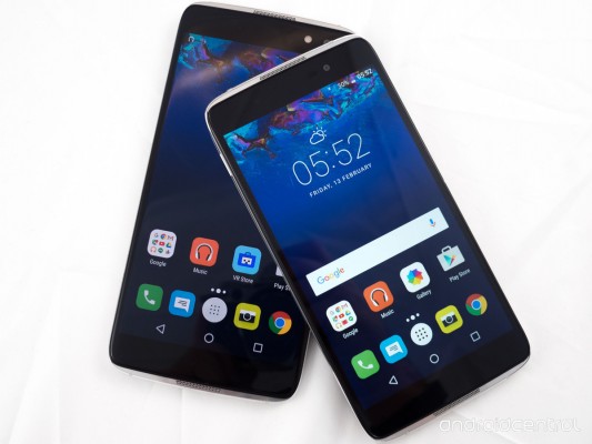 Представлены смартфоны Alcatel Idol 4 и Idol 4S с упаковкой в виде ВР-очков