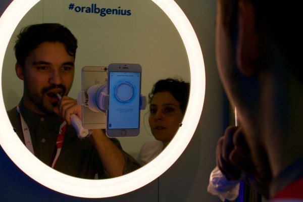 Фотоотчет команды Трешбокс.ру с выставки MWC 2016 — день второй