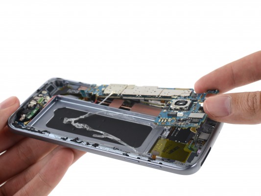 Разбор Samsung Galaxy S7 от iFixit