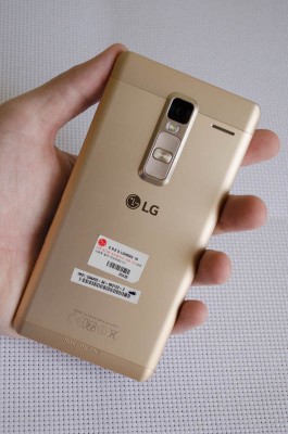 Обзор LG CLASS
