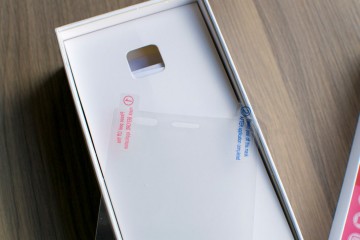 Обзор Philips S616