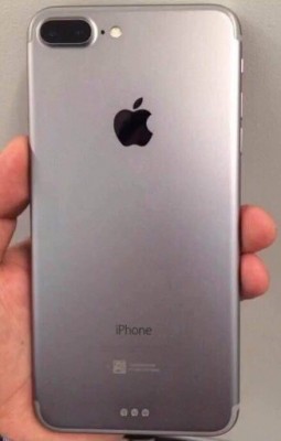 Свежие слухи об iPhone 7: двойная камера и 3 ГБ оперативной памяти