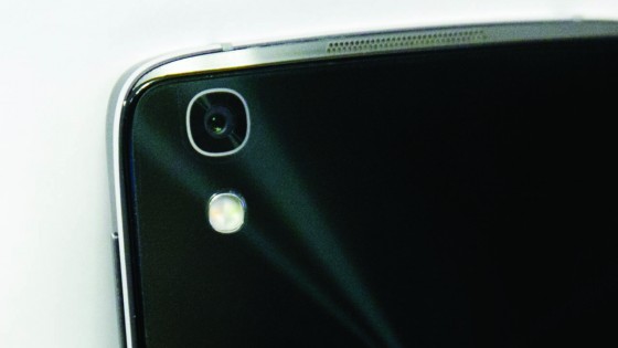 Обзор Alcatel Idol 4