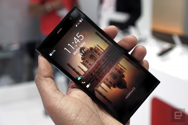 Начались продажи самого дешевого смартфона на Sailfish OS