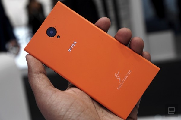 Начались продажи самого дешевого смартфона на Sailfish OS