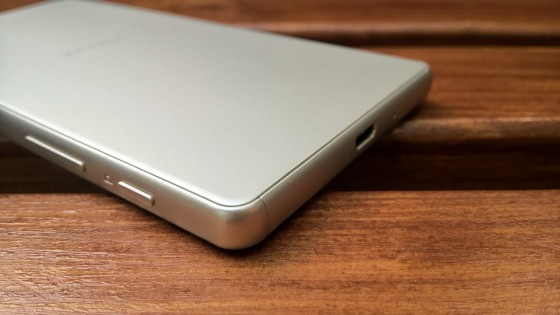 Обзор смартфона Sony Xperia X