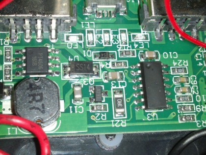 Обзор noname повербанка на 10000mAh с солнечной батареей