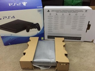 Появились фотографии тонкой PlayStation 4