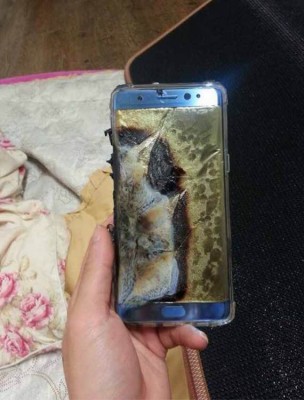 Galaxy Note 7 взорвался при зарядке через переходник USB Type-C