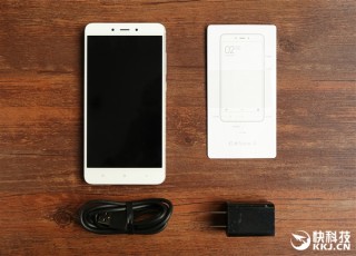 Xiaomi Redmi Note 4: распаковка и первый взгляд