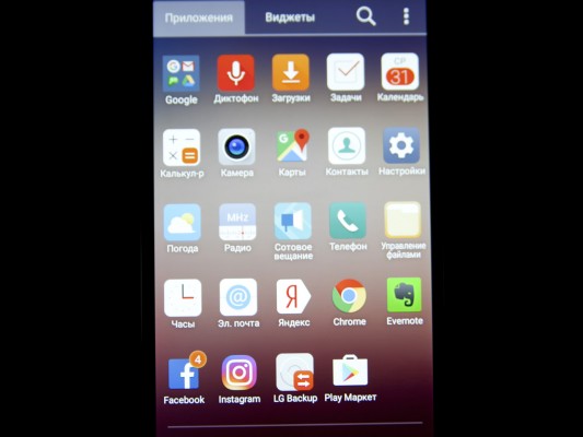 Обзор LG X-Power (K220DS)