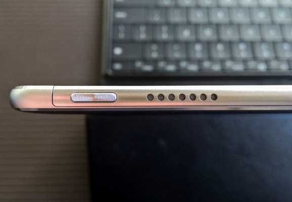 Обзор планшета Huawei MateBook