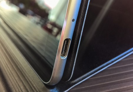 Обзор планшета Huawei MateBook