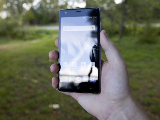 Обзор Micromax Canvas 5 Lite (Q462)