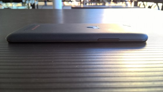 Сравнительный обзор Wileyfox Spark и Spark+