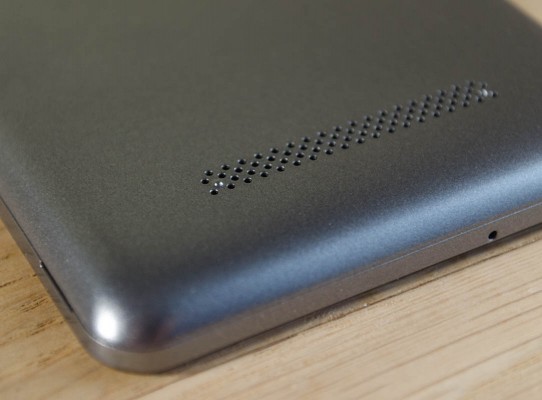 Обзор Philips S326