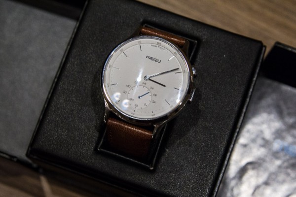Собрание MY+ MEIZU RUSSIA CLUB: смотрим новые часы MEIZU MIX