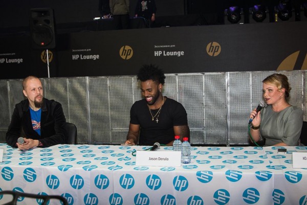 Джейсон Деруло выступил на закрытой вечеринке HP Lounge
