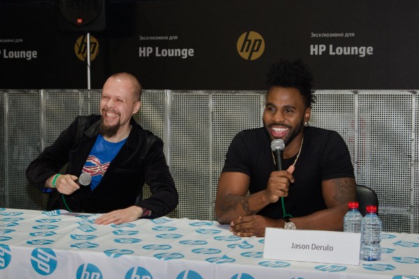 Джейсон Деруло выступил на закрытой вечеринке HP Lounge
