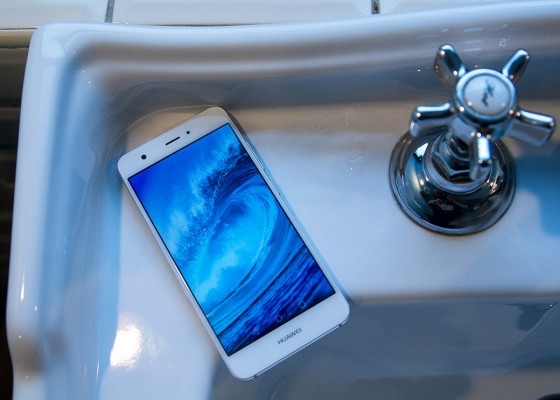 Обзор Huawei Nova CAN-L11 — Дисплей. 3