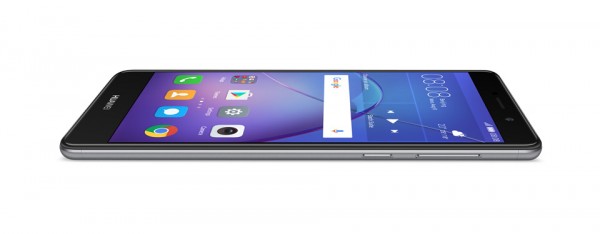 Huawei представила облегченную версию Mate 9