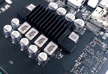 Обзор видеокарты ASUS ROG STRIX Radeon RX 460 — Внешний вид. 7