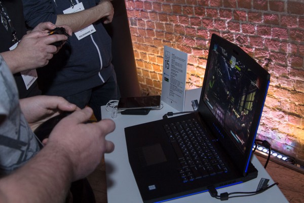 В России стартовали продажи Alienware 15 и 17