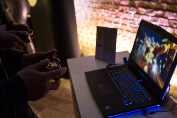 В России стартовали продажи Alienware 15 и 17