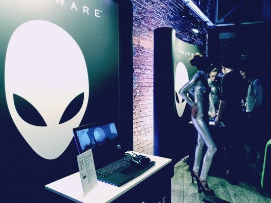 В России стартовали продажи Alienware 15 и 17