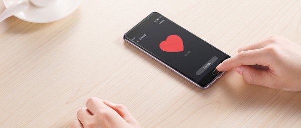 Meizu представила флагман на процессоре Exynos 8890