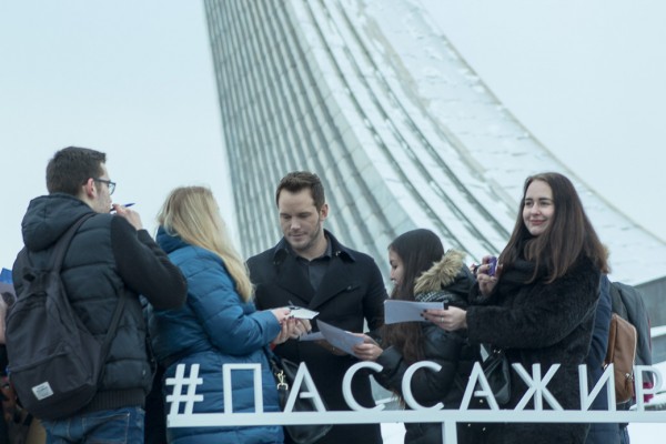 Крис Пратт представил «Пассажиров» в Москве