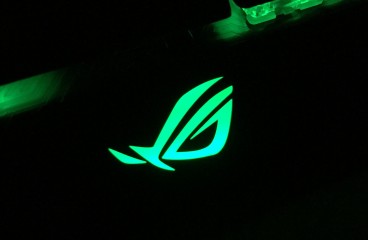 Обзор игровой клавиатуры ASUS ROG Claymore Core — Подсветка ASUS AURA. 5