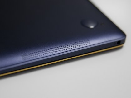 Обзор ASUS ZenBook 3 (UX390UA) — Звук. 3