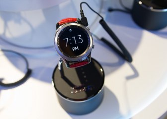 Samsung показал умные часы Gear S3