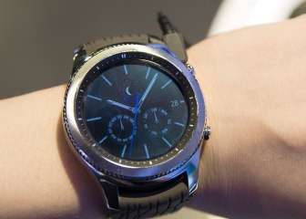 Samsung показал умные часы Gear S3