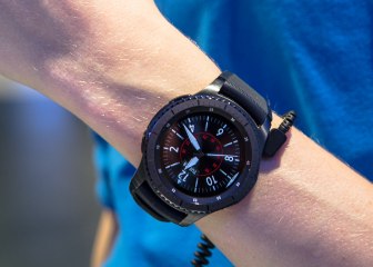 Samsung показал умные часы Gear S3