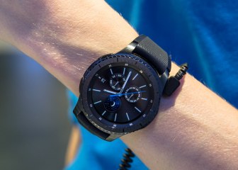 Samsung показал умные часы Gear S3
