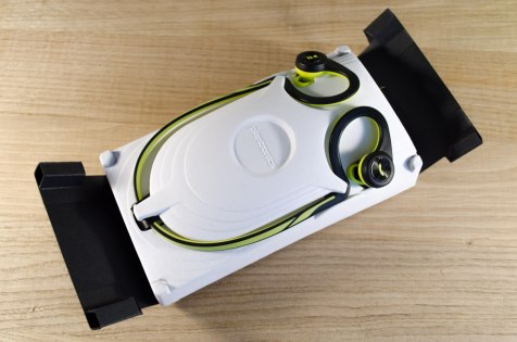 Обзор Plantronics BackBeat FIT — Комплектация. 8