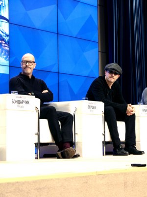 Trashbox оценил российское новогоднее фэнтези «Дед Мороз. Битва Магов»