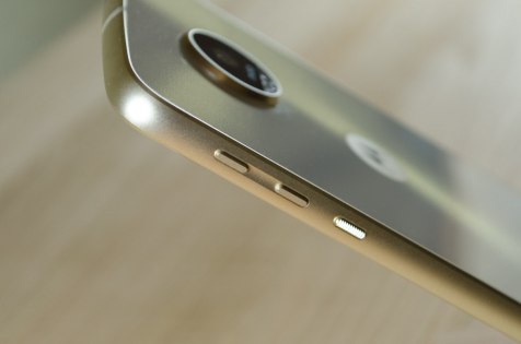 Обзор Moto Z Play — Внешний вид