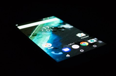 Обзор Moto Z Play — Дисплей