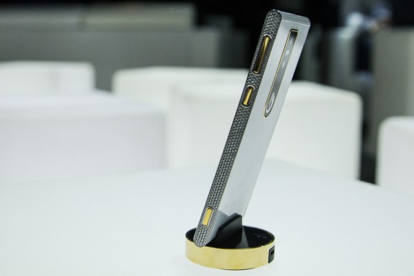 Премиальный смартфон Lumigon T3 выходит на российский рынок