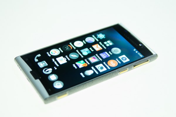 Премиальный смартфон Lumigon T3 выходит на российский рынок