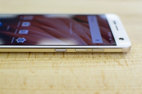 Обзор ZTE Blade V8 — Внешний вид. 7