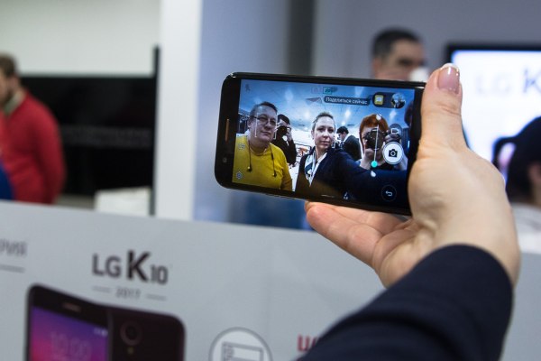 LG представила обновлённые смартфоны К-серии 2017 года