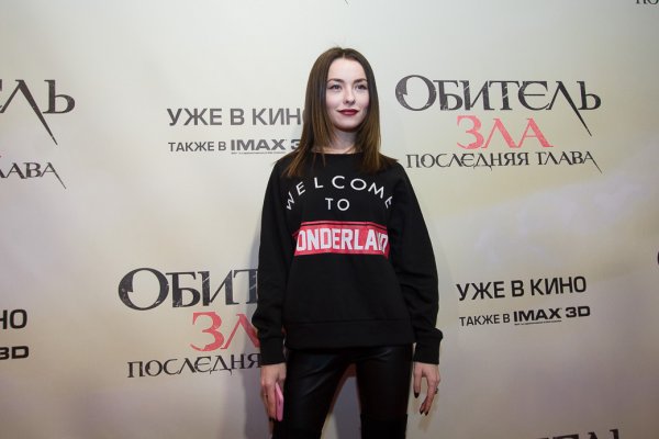 Милла Йовович прибыла в Москву поддержать фанатов Resident Evil