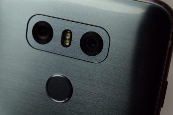 Представлен LG G6 — флагман с невероятным дисплеем