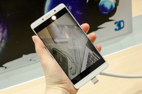 Фотоотчёт с MWC 2017: презентации Nokia, Sony, Alcatel и ZTE
